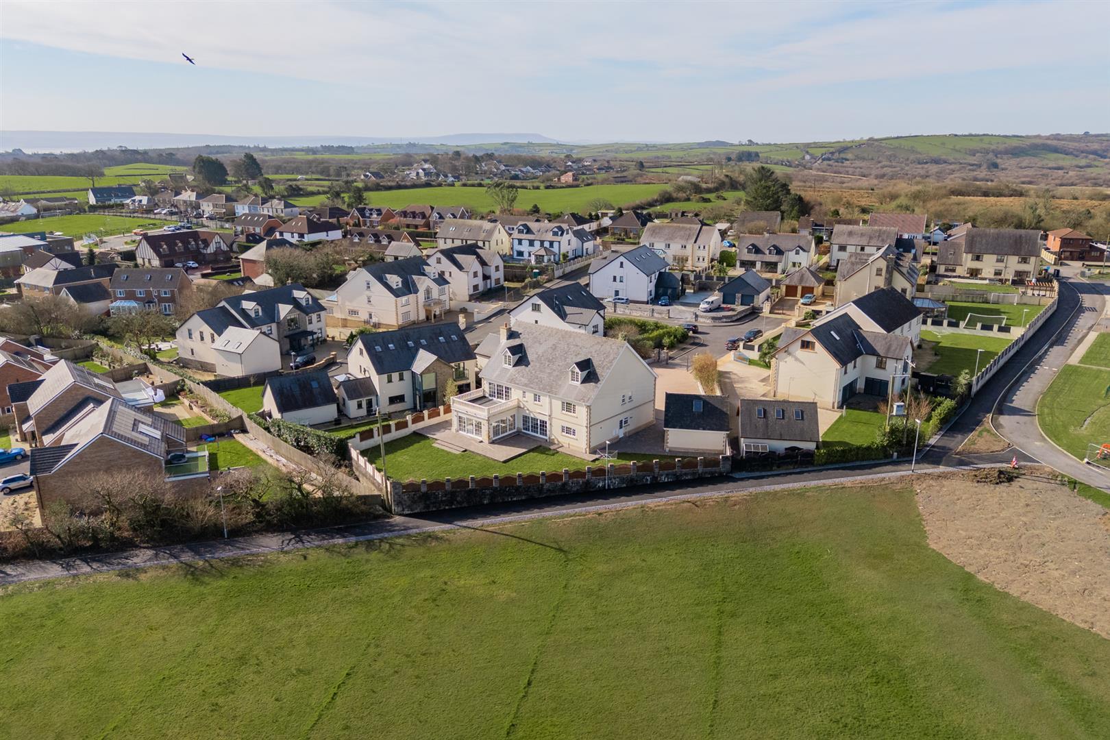 6 Clos Y Parc, Five Roads, Llanelli, SA15 5HB